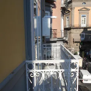 Manuela San Domenico Centro Storico Appartamento Napoli
